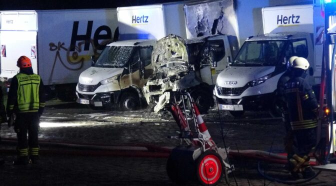 Leipzig, Germany : Arson Attack Against Hertz Vehicles in Solidarity with Anarchist Prisoners.