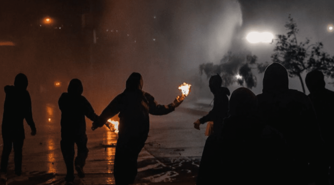 (Chile) Night of Riots for a Black September 11