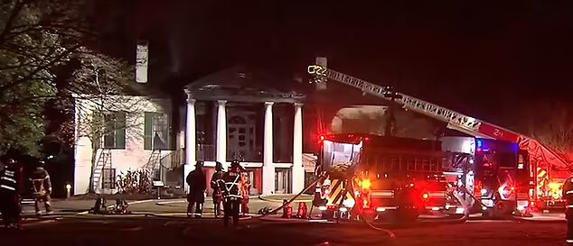 Georgia Civil War-era mansion that was a 1,000-acre plantation and home to 15 slaves is gutted by a huge fire as arson probe is launched (USA)