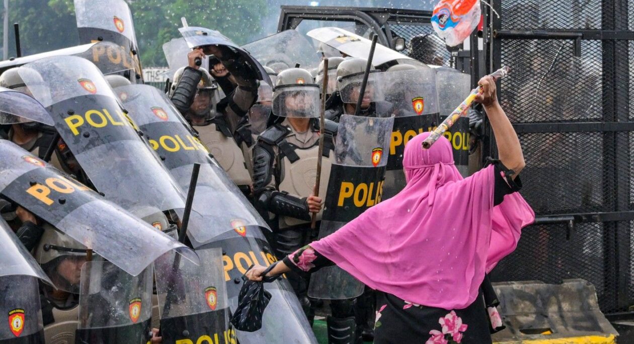 Act for freedom now!